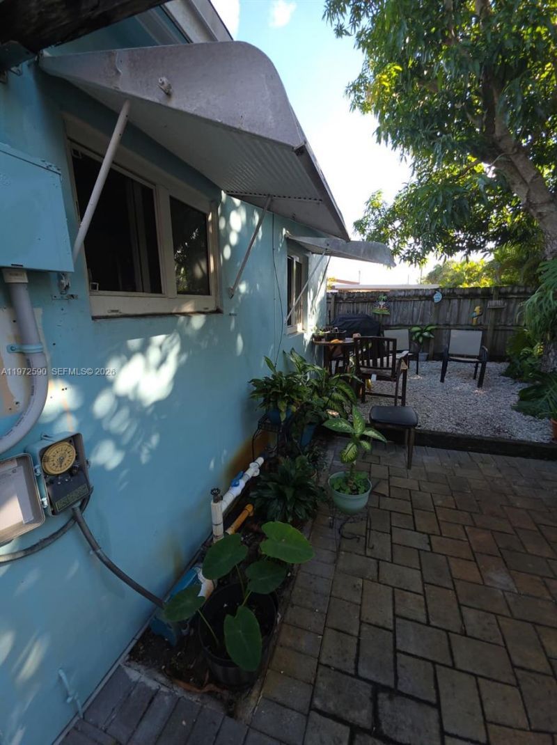 2933 NE 12th Ter , Pompano Beach, FL 33064 Photo