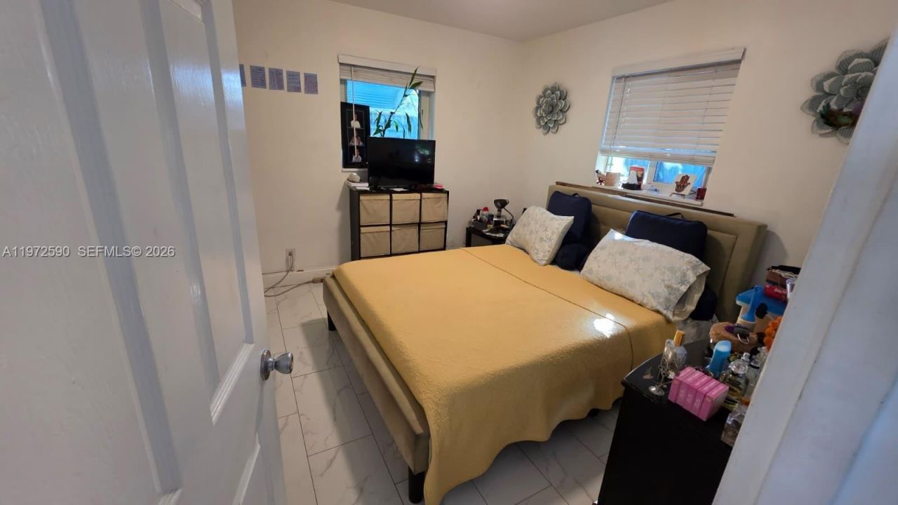 2933 NE 12th Ter , Pompano Beach, FL 33064 Photo