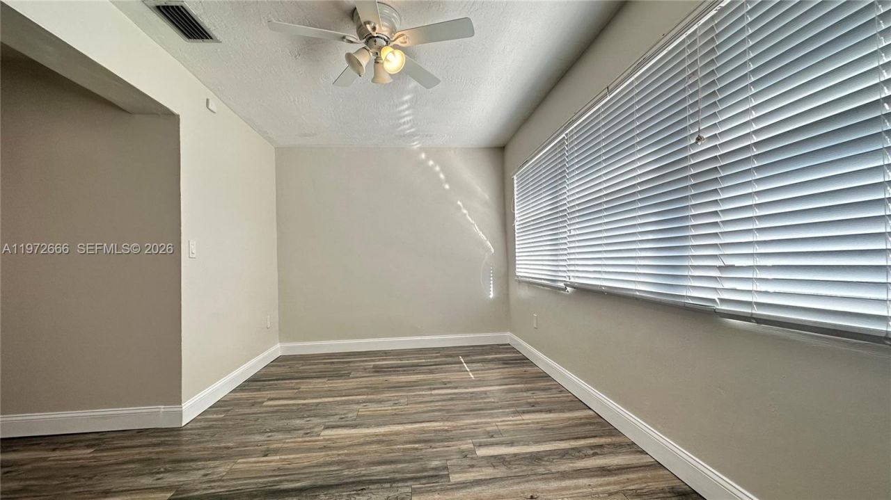 8450 NW 26th St , Sunrise, FL 33322 Photo