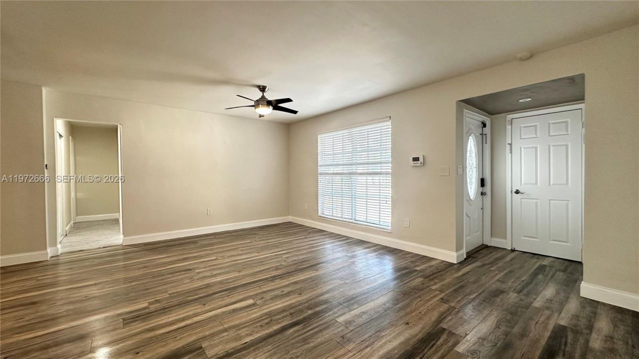 8450 NW 26th St, Sunrise, FL 33322 Photo