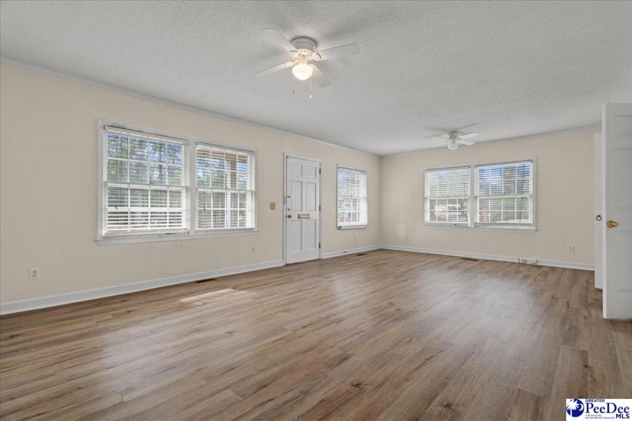 509 Spruce St Photo 16