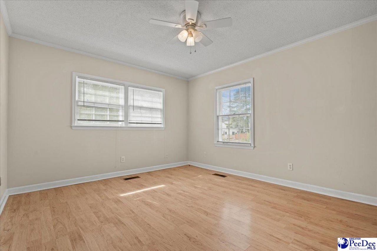 509 Spruce St Photo 22