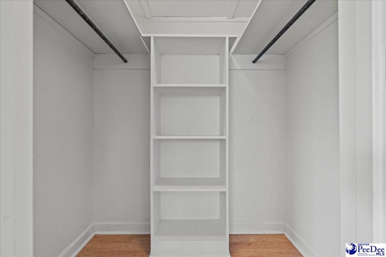 509 Spruce St Photo 23