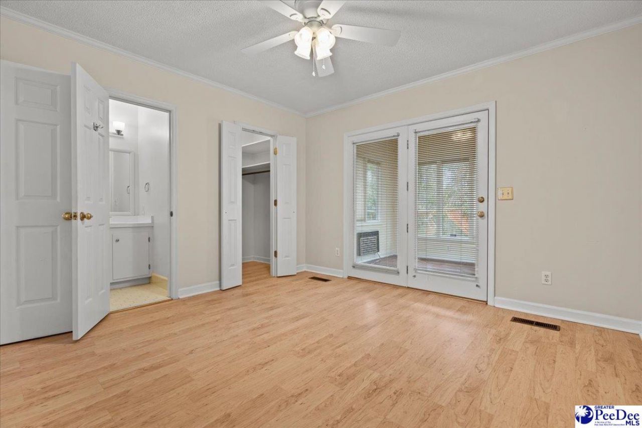 509 Spruce St Photo 25