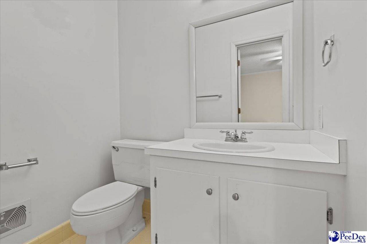 509 Spruce St Photo 26