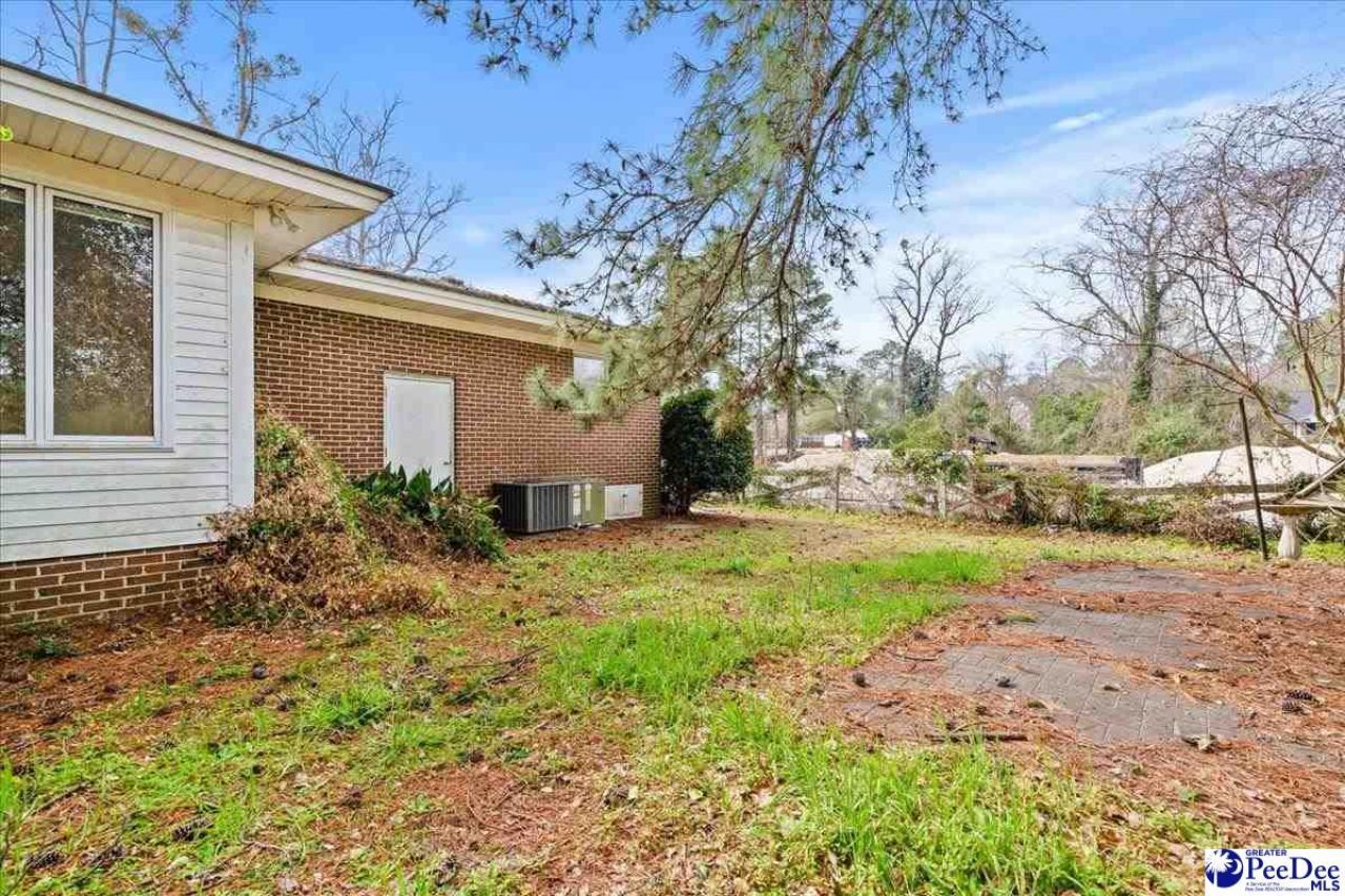 509 Spruce St Photo 31