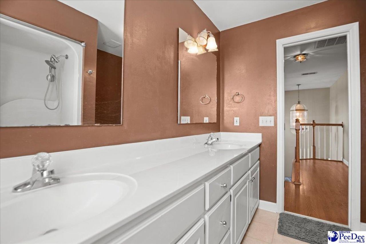 1614 Westview Dr Photo 13