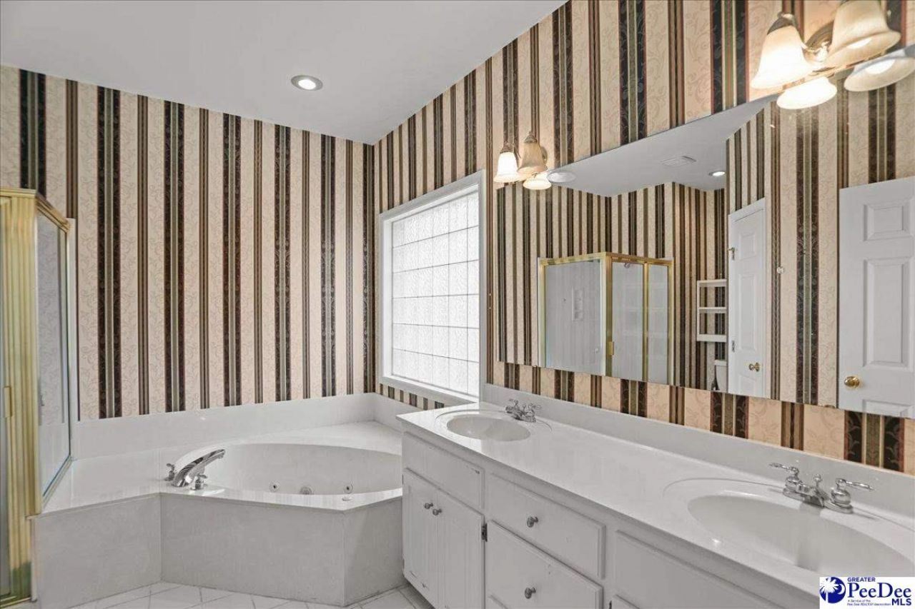 1614 Westview Dr Photo 20