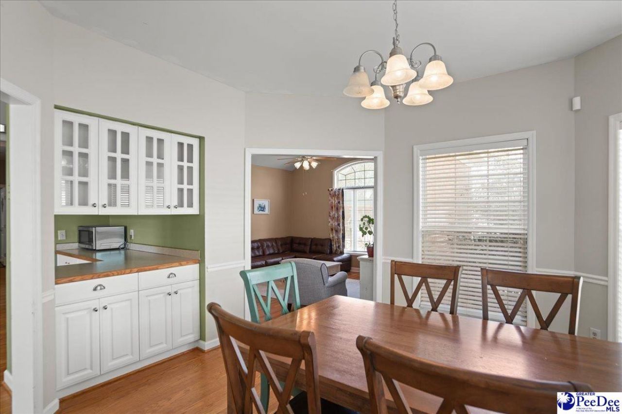 1614 Westview Dr Photo 8