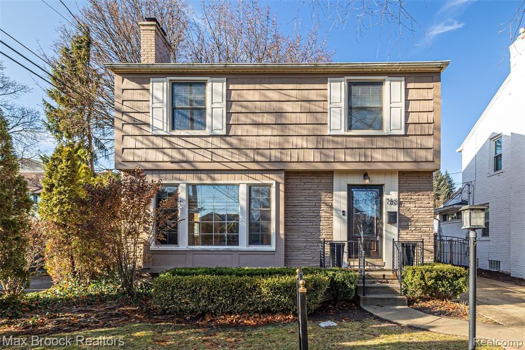 758 Chester Street, Birmingham, MI 48009 Main Photo