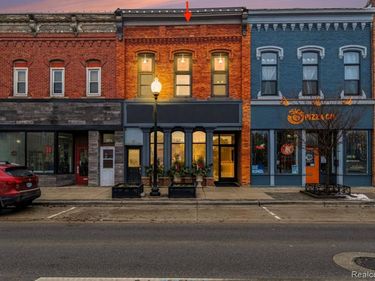 31 N Washington Street, Oxford Vlg, MI 48371
