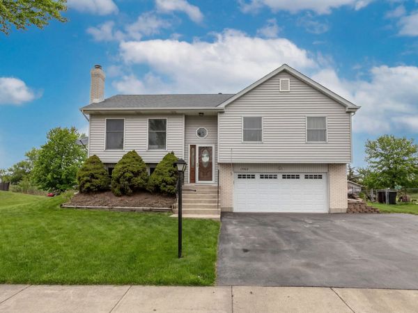 19905 S Mallory Drive, Frankfort, IL 60423