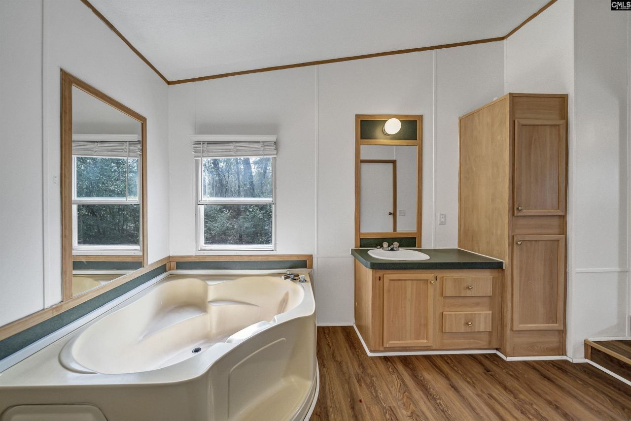 154 Sandy Bank Drive  Photo 30