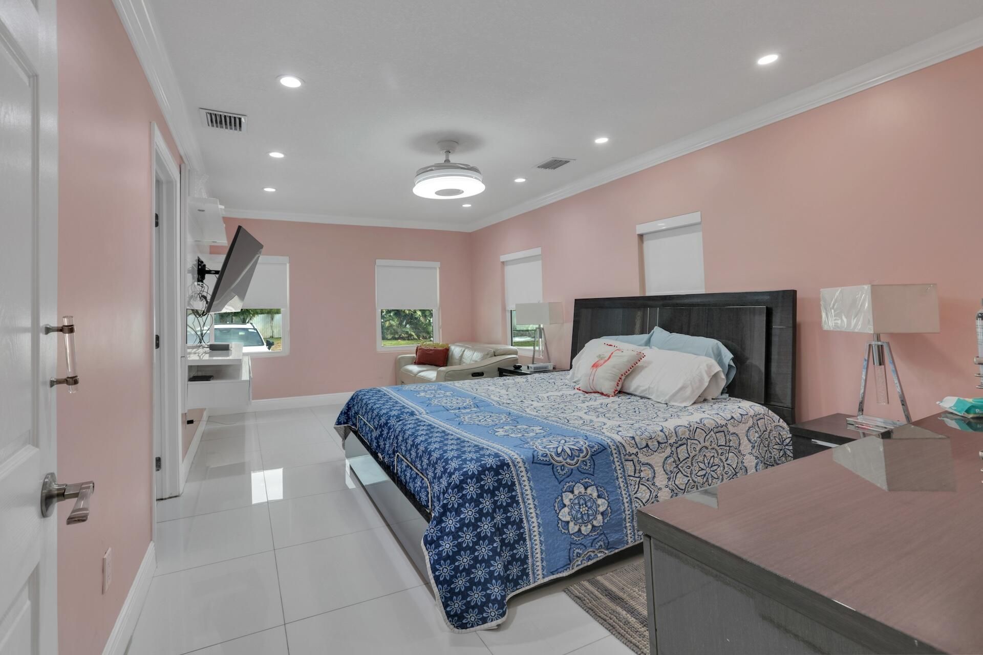 140 Possum Pass, West Palm Beach, FL 33413 Photo