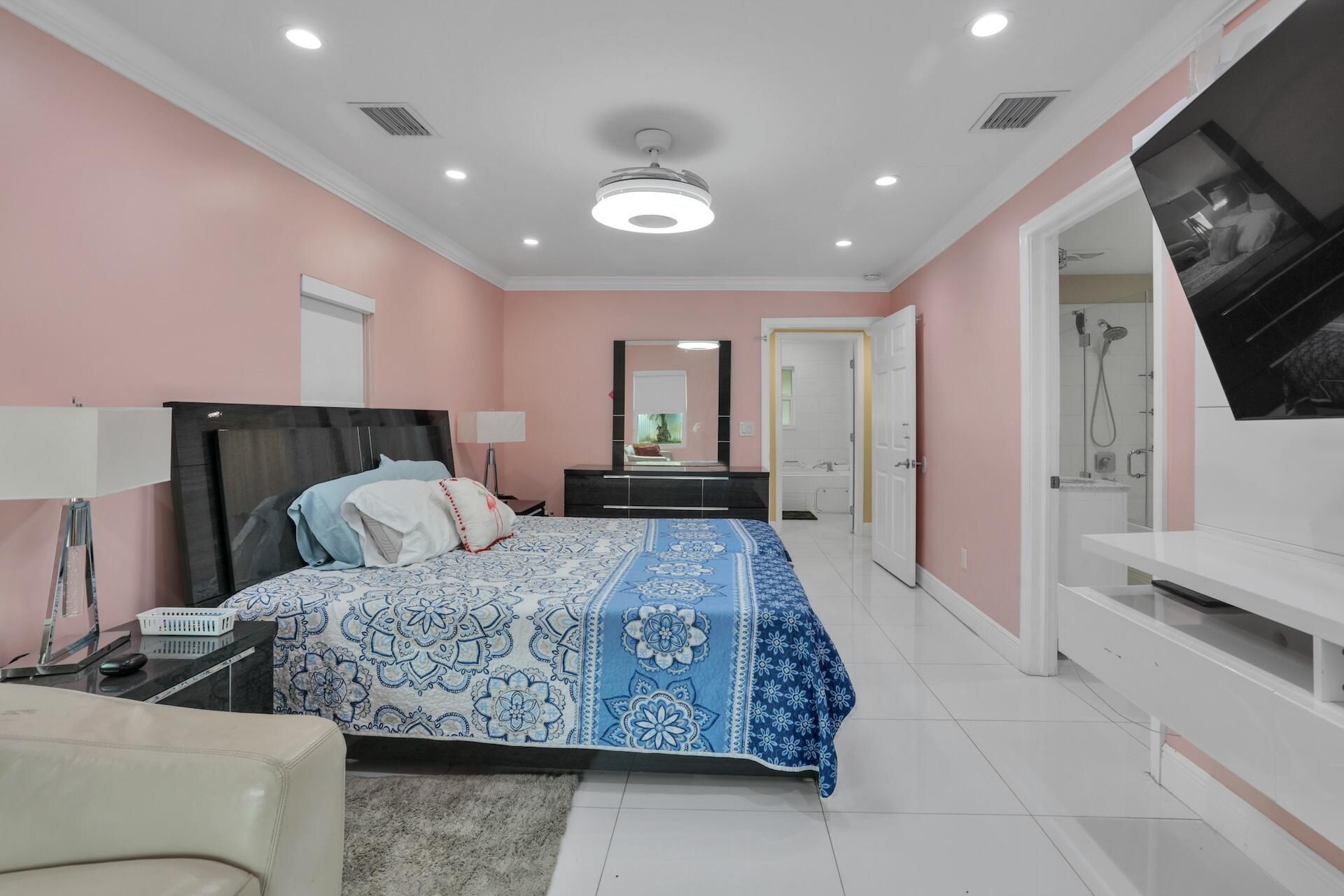 140 Possum Pass, West Palm Beach, FL 33413 Photo