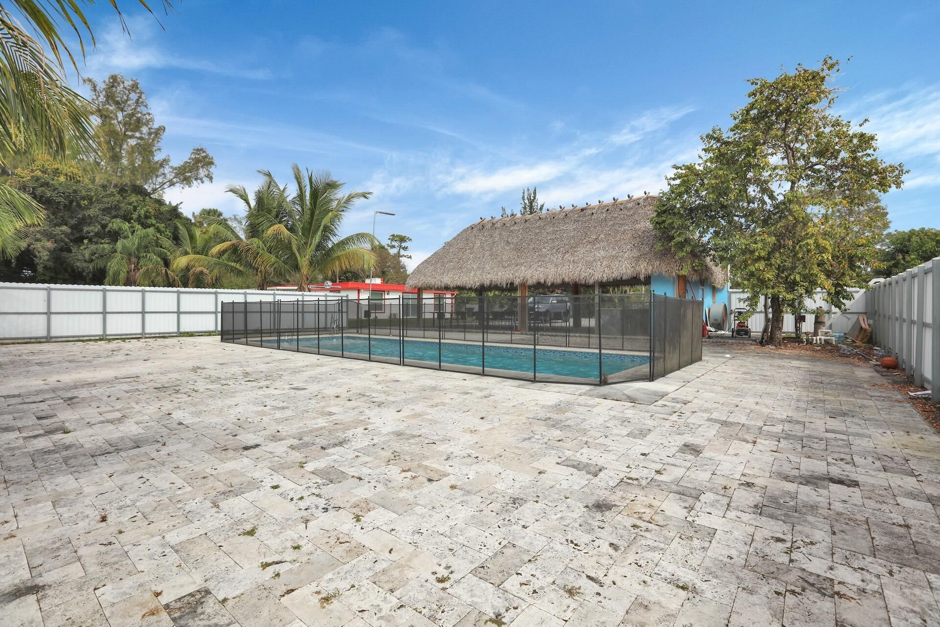 140 Possum Pass, West Palm Beach, FL 33413 Photo