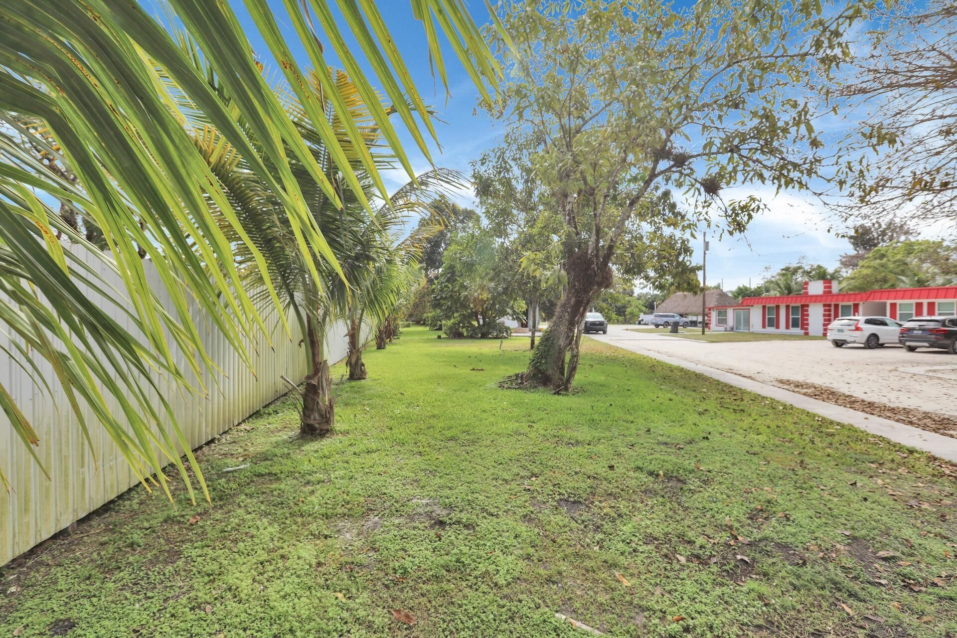 140 Possum Pass, West Palm Beach, FL 33413 Photo