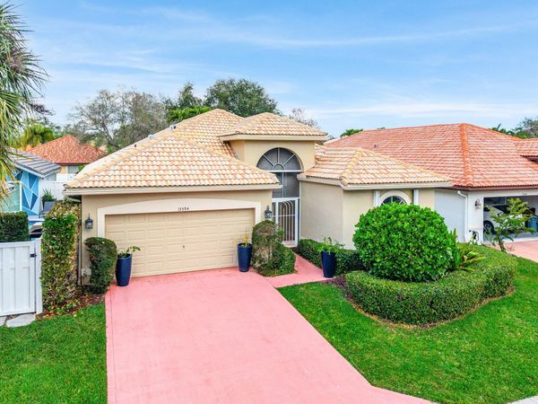 13594 Paisley Drive, Delray Beach, FL 33446