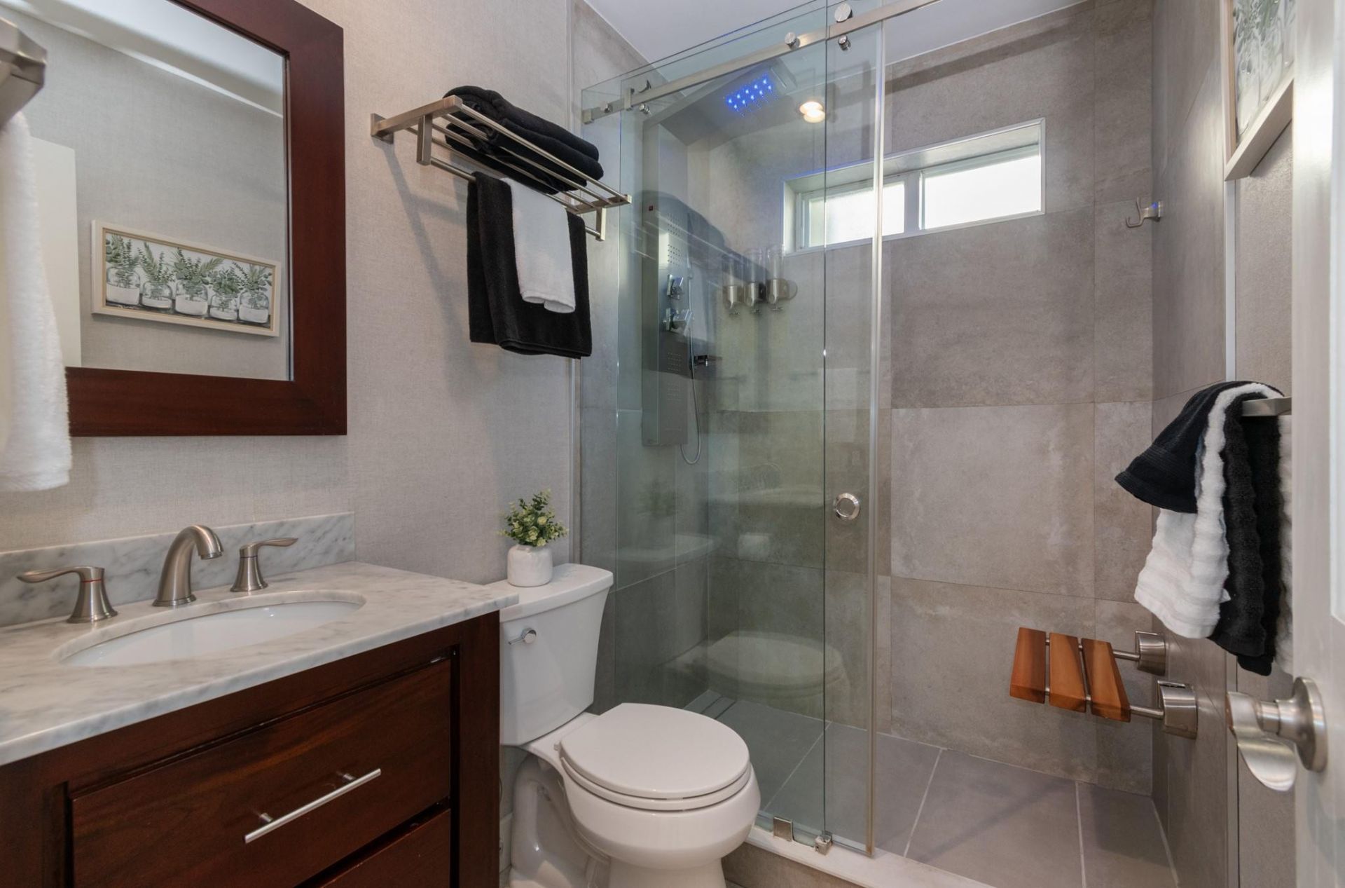 1227 Seagrape Circle, Weston, FL 33326 Photo