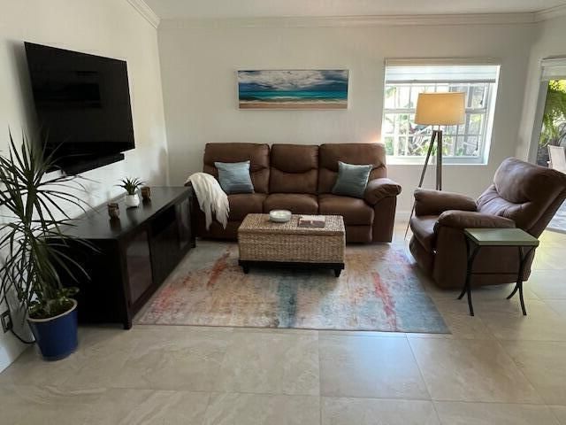 1227 Seagrape Circle, Weston, FL 33326 Photo