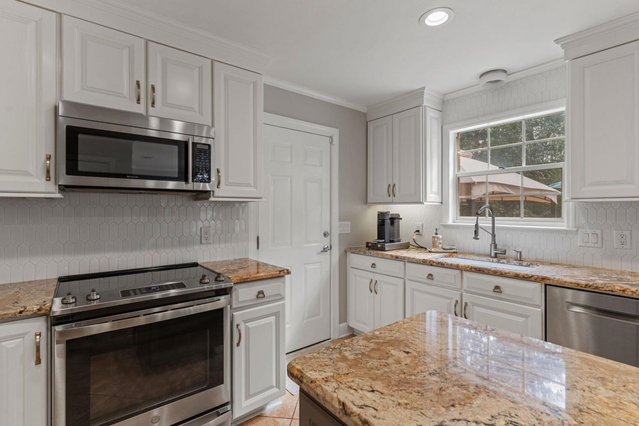 2529 Goose Pond Court, Tallahassee, FL 32308 Photo