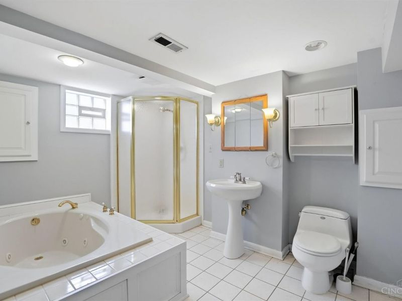 5965 Wayside Avenue, Cincinnati, OH 45230 Photo 29