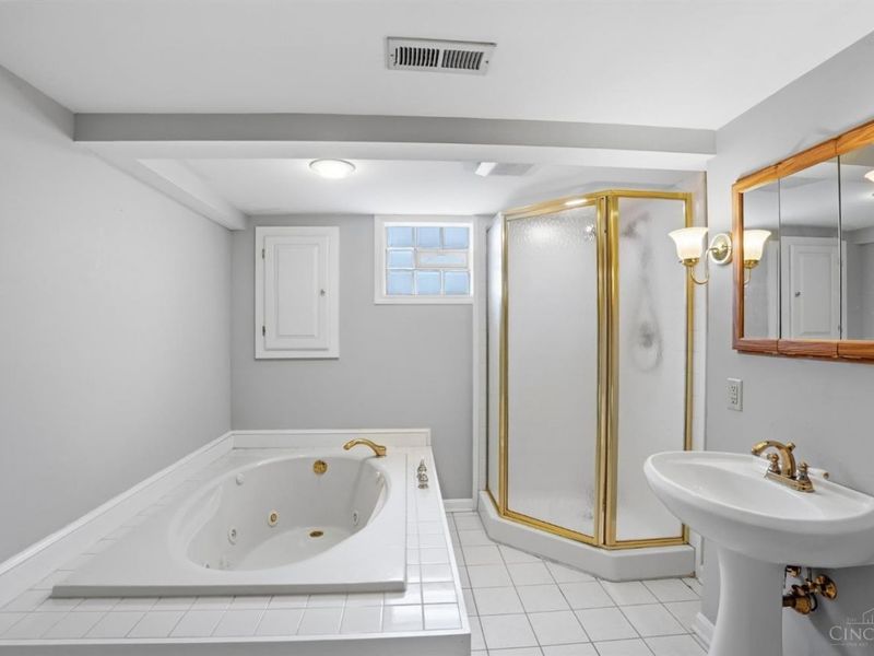 5965 Wayside Avenue, Cincinnati, OH 45230 Photo 30