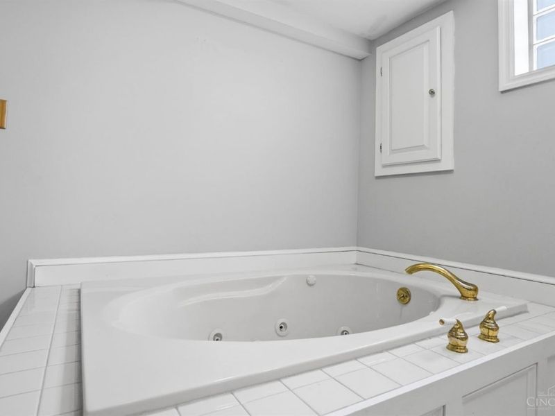 5965 Wayside Avenue, Cincinnati, OH 45230 Photo 31