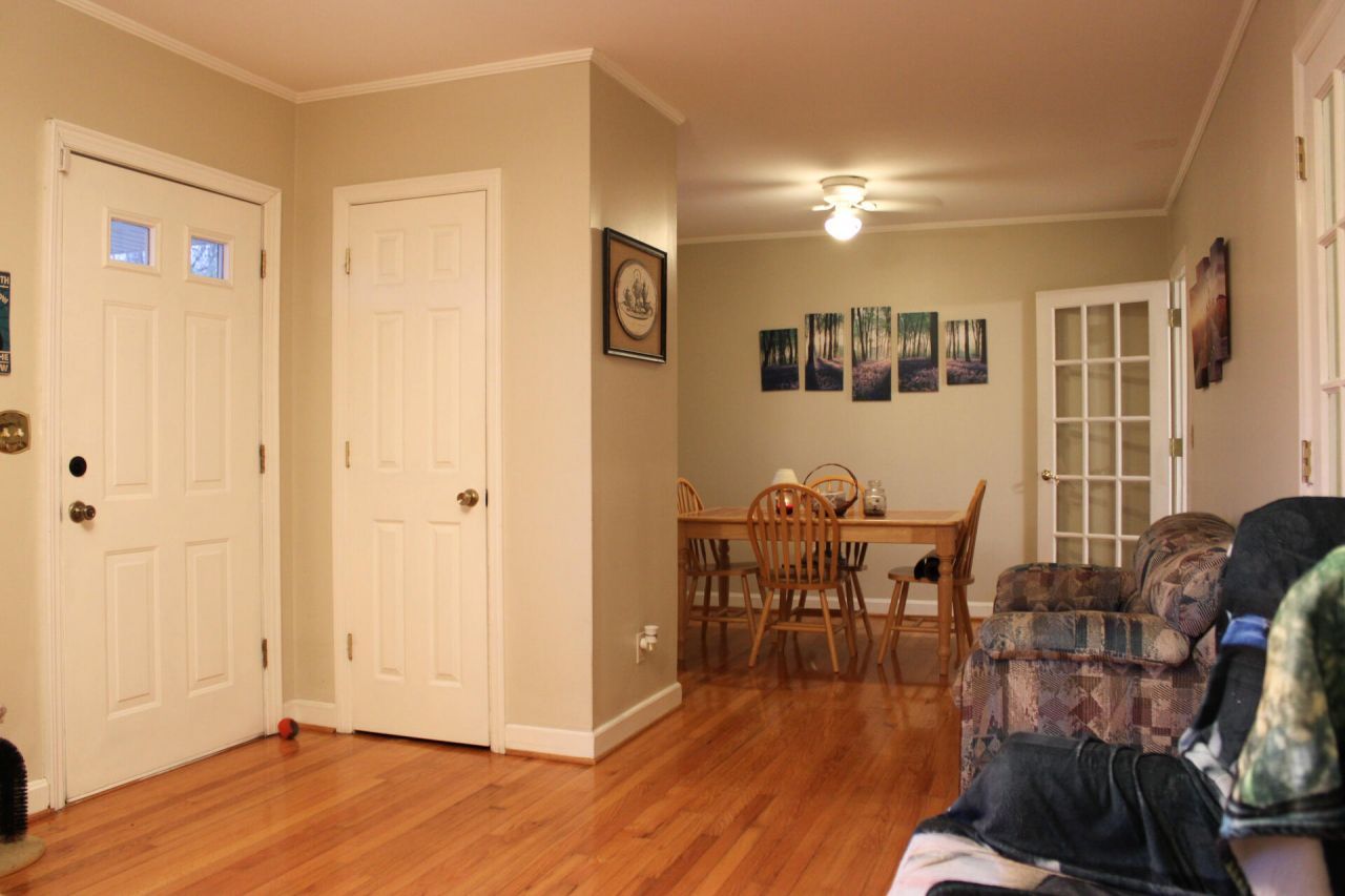 18 Chestnut Avenue Photo 11