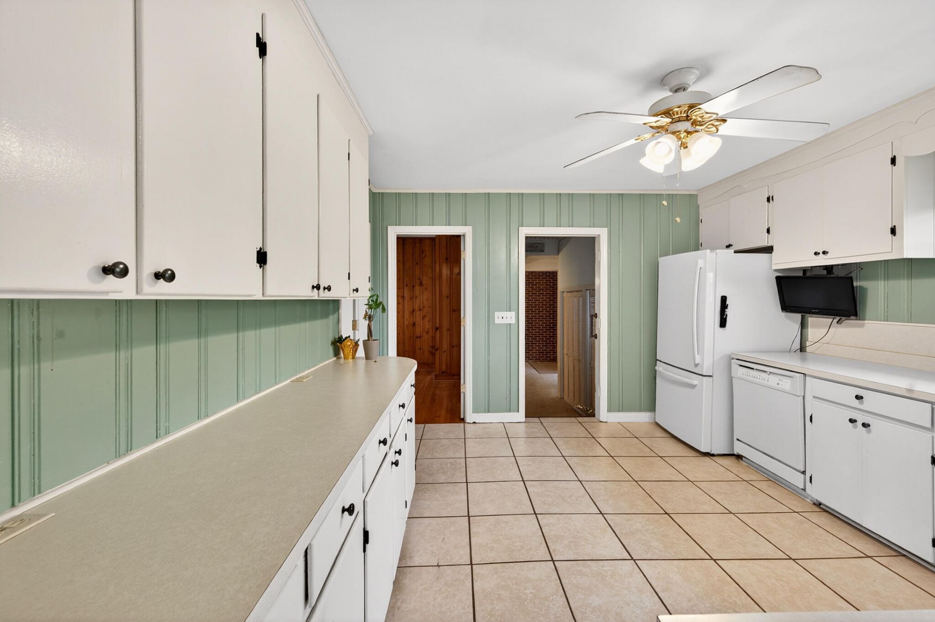 18 Chestnut Avenue Photo 17