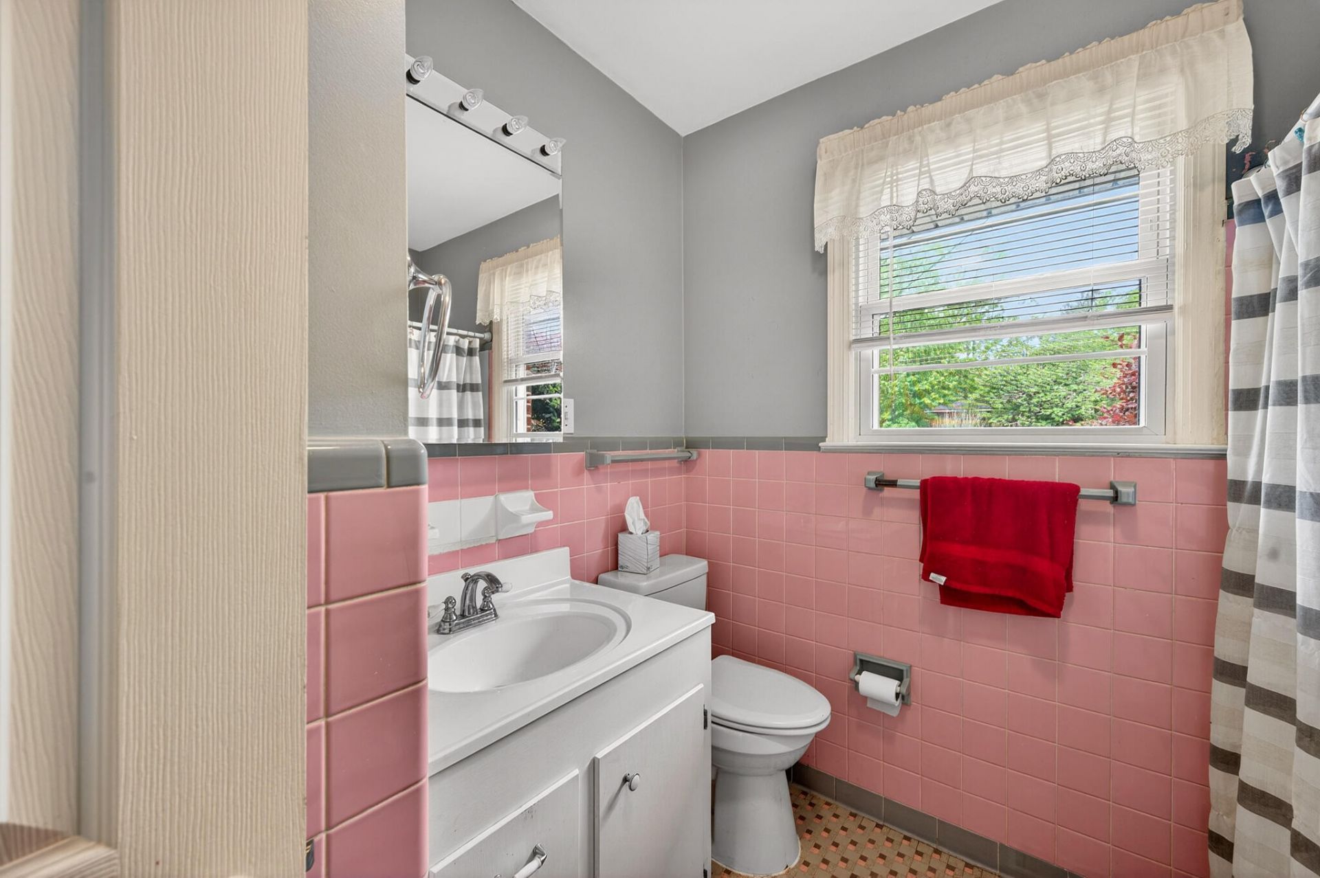 18 Chestnut Avenue Photo 18