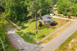 18 Chestnut Avenue photo 4