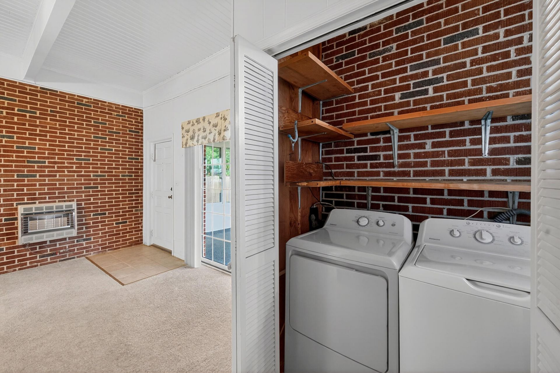 18 Chestnut Avenue Photo 27