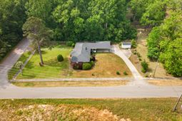 18 Chestnut Avenue photo 4