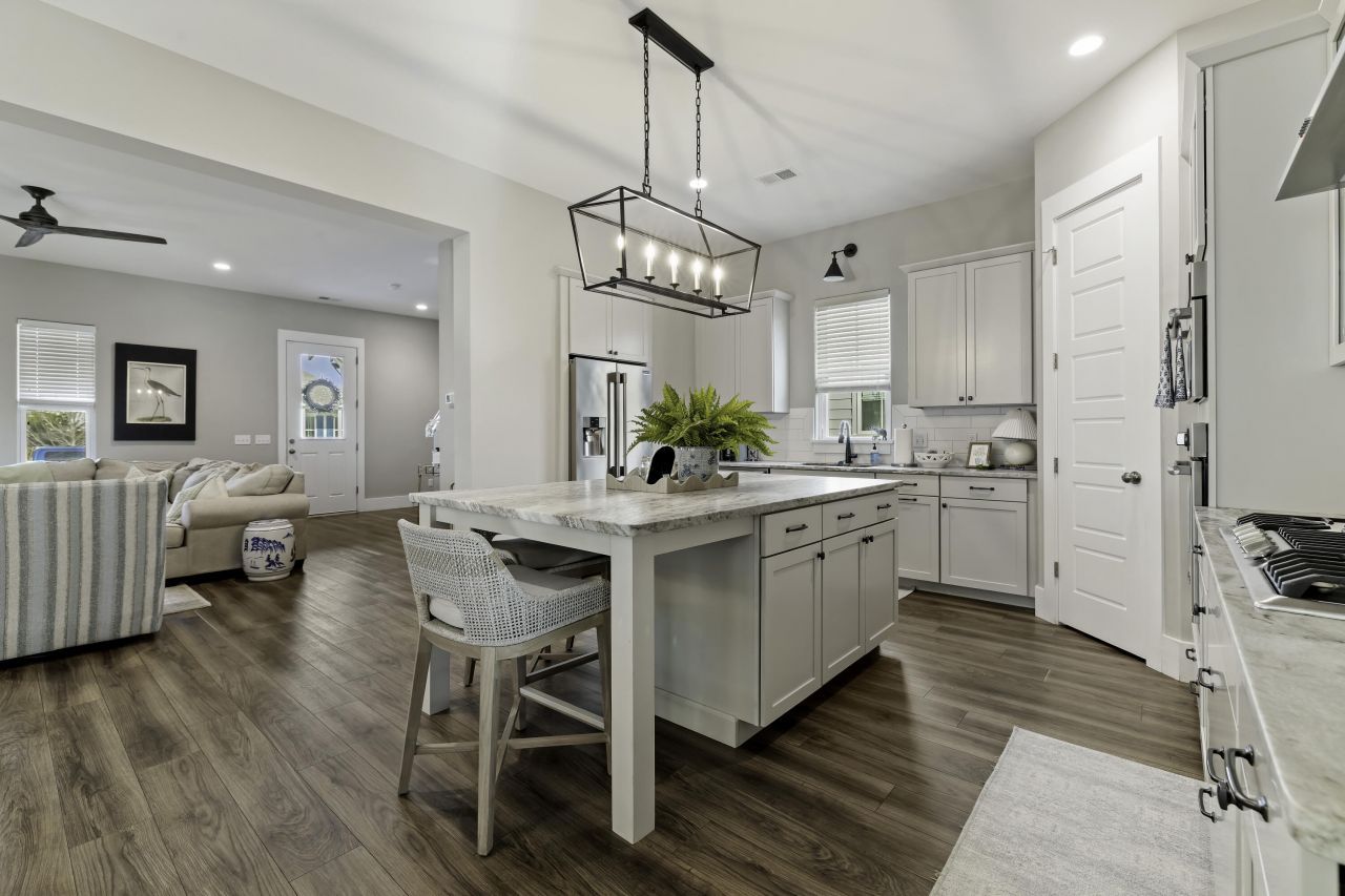 105 Bright Leaf Loop Photo 21