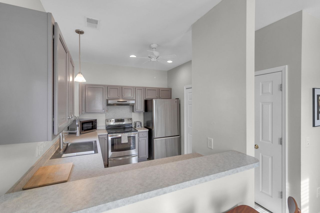 1475 Swamp Fox Lane Photo 12