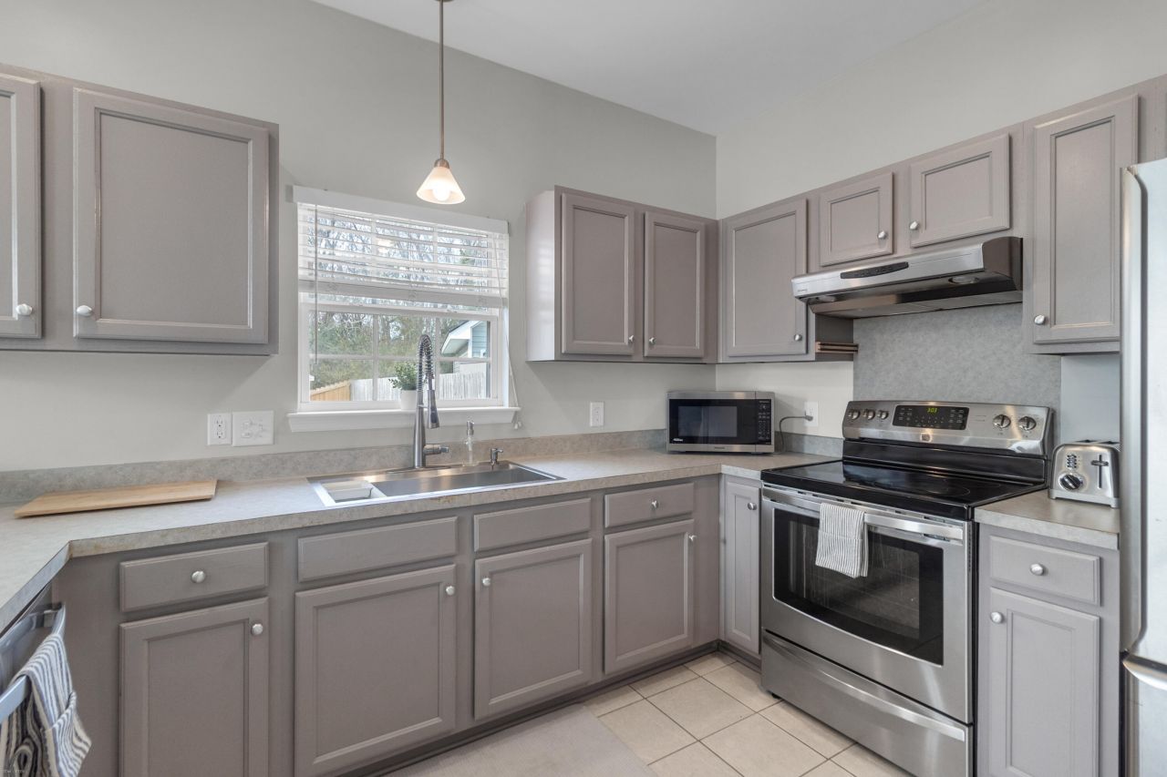 1475 Swamp Fox Lane Photo 16