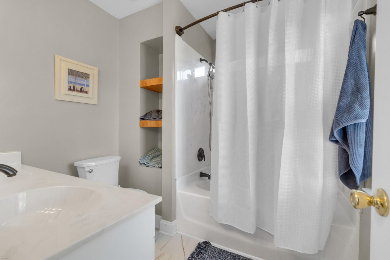 1475 Swamp Fox Lane Photo 25