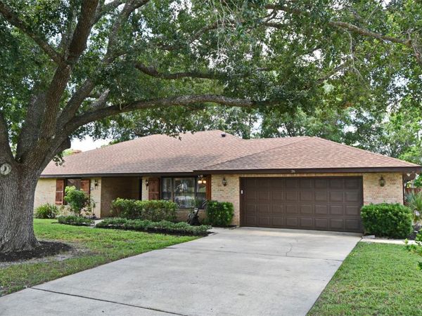26 CANTER CLUB COURT , DEBARY, FL 32713
