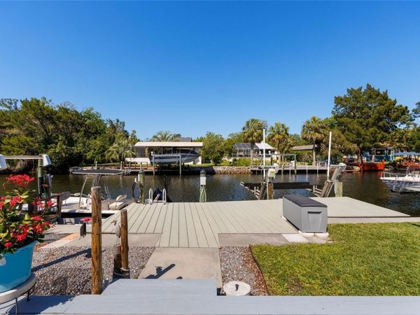 11491 W RIVERHAVEN DRIVE , HOMOSASSA, FL 34448