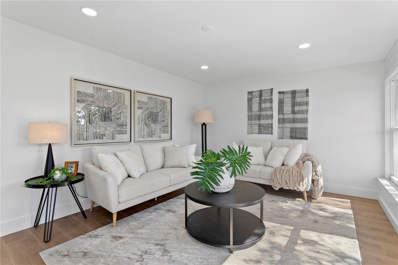 1182 41st Avenue Ne, Saint Petersburg, FL 33703 Photo