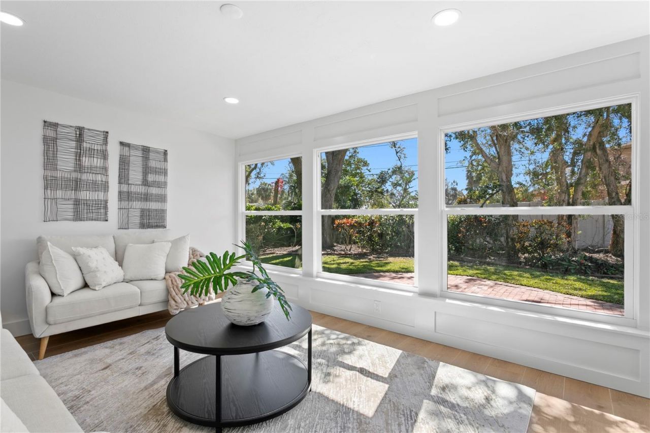 1182 41st Avenue Ne, Saint Petersburg, FL 33703 Photo