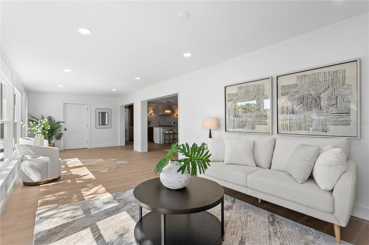 1182 41st Avenue Ne, Saint Petersburg, FL 33703 Photo