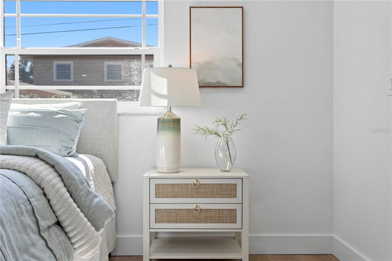 1182 41st Avenue Ne, Saint Petersburg, FL 33703 Photo