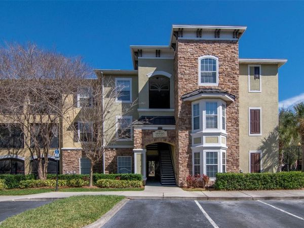 9916 COURTNEY PALMS BOULEVARD , Unit 103, TAMPA, FL 33619