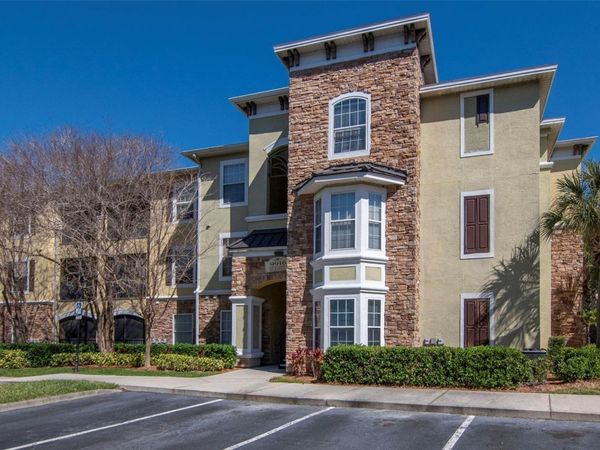 9916 COURTNEY PALMS BOULEVARD, Unit 103, TAMPA, FL 33619