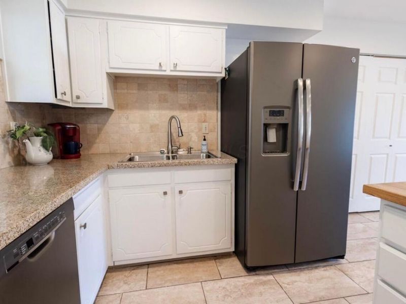 595 Deerwood Avenue E, Columbus, OH 43230 Photo 22