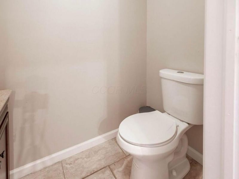 595 Deerwood Avenue E, Columbus, OH 43230 Photo 30