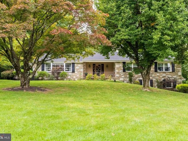 1800 CATHEDRAL ROAD, HUNTINGDON VALLEY, PA 19006