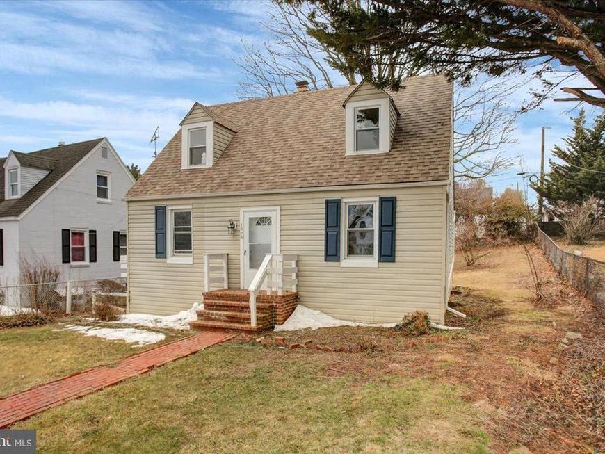 1005 Columbia Road , Hagerstown, MD 21742 Main Photo